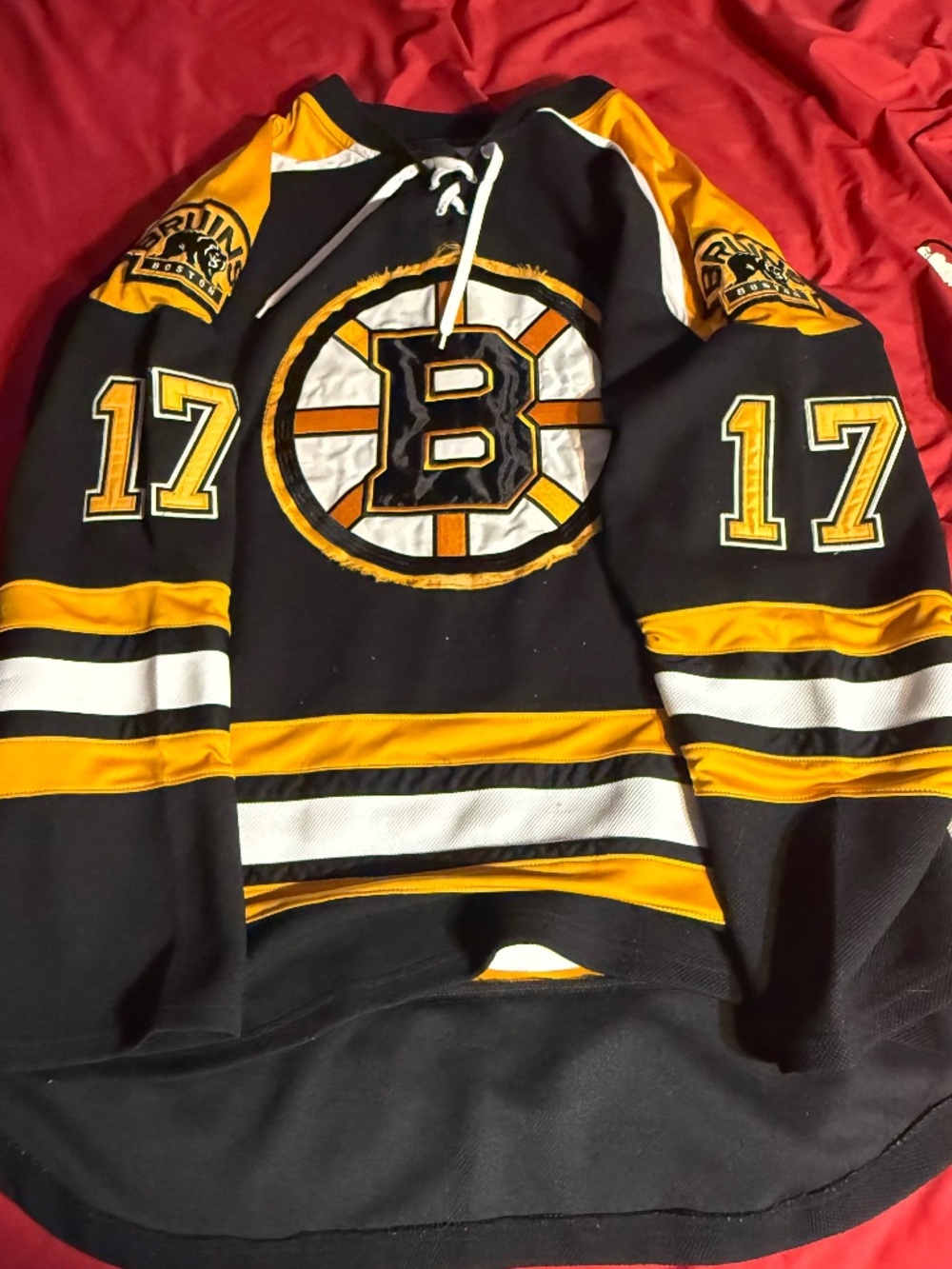 Milan Lucic #17 Boston Bruins Reebok CCM Authentic Jersey Size 54 Made Canada